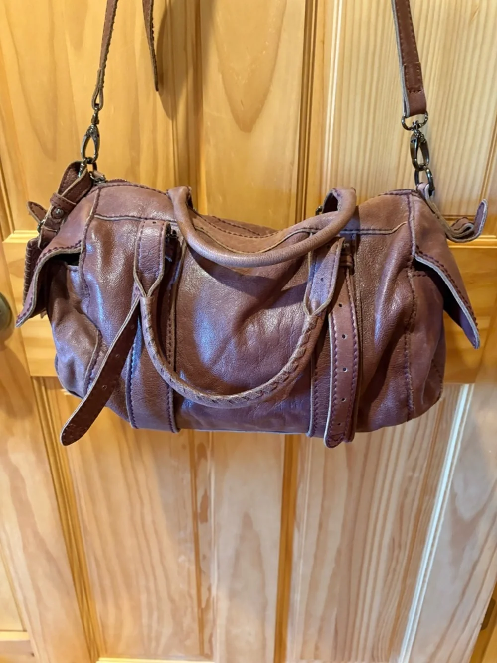 Isabella Fiore leather handbag brown